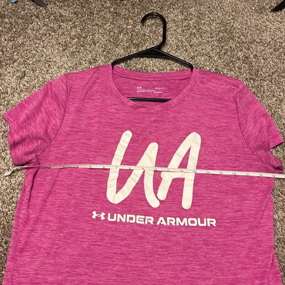 Under Armour Women's Pink T-Shirt size Large - Picture 8 of 9